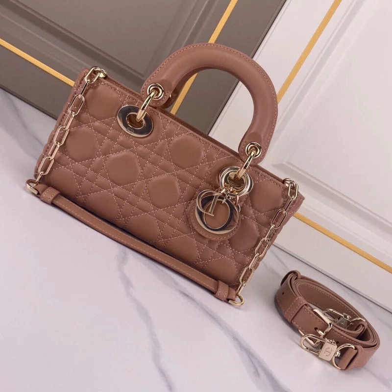 Christian Dior bags with a quilted pattern and gold - toned hardwareWF - Dior Bags - 639