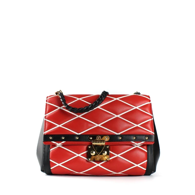 Louis Vuitton backpacks with a multi - pocket organization for functionalityLOUIS VUITTON LOUIS VUITTON Handbags