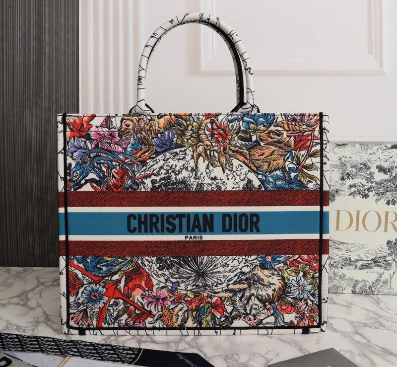 Christian Dior Saddle bags with a studded trim for a bold lookWF - Dior Bags - 688