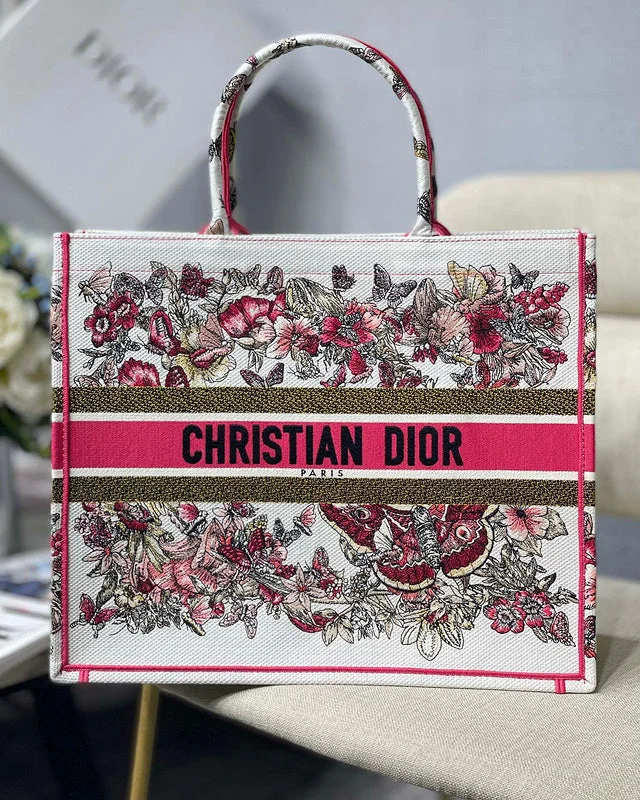 Fashion - forward Christian Dior tote bags for the modern womanWF - Dior Bags - 721