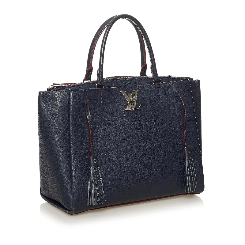 Louis Vuitton Alma bags with a monogram - embossed leather surfaceLouis Vuitton Lockmeto Satchel (SHG-35692)