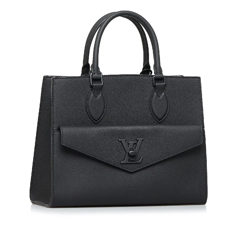 Ladies Louis Vuitton shoulder bags with a single - handle silhouetteLouis Vuitton Lockme Tote PM (SHG-pHoM2P)