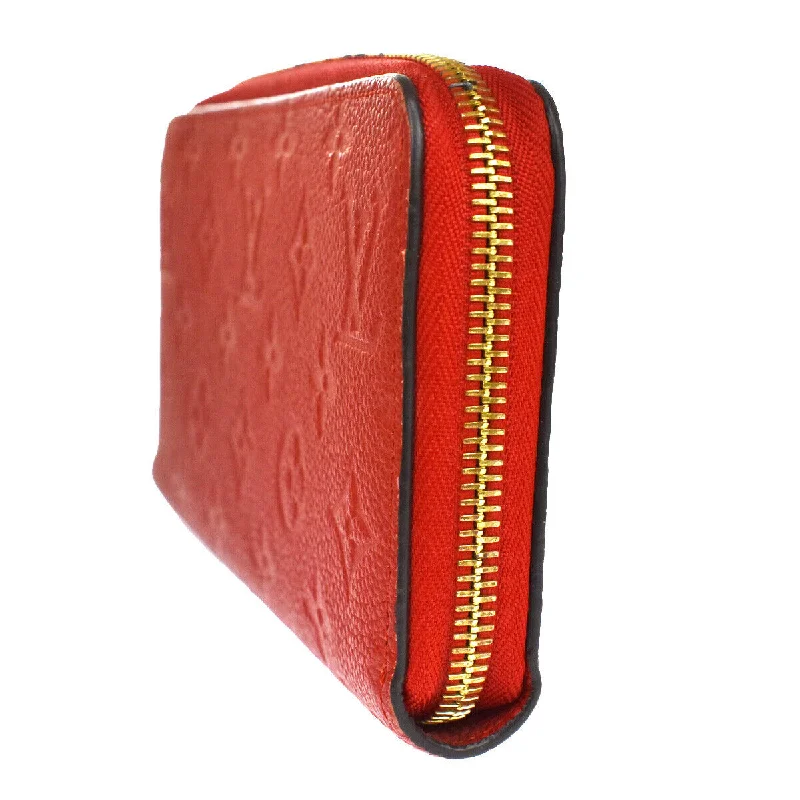 Louis Vuitton bags with a magnetic snap closure for easy accessLouis Vuitton Long Zippy Wallet