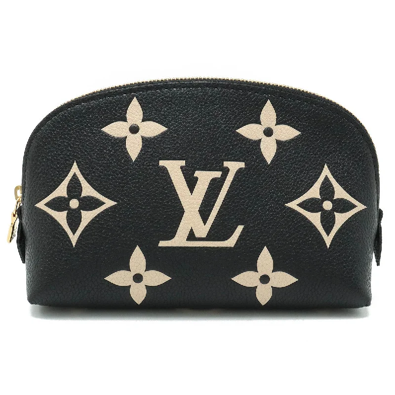 Small - sized Louis Vuitton Pochette Metis bags for a compact carryLOUIS VUITTON LOUIS VUITTON MONOGRAMA IMPLANT POSHET COSMETICS POCHET COSMETICS POCHET COSMETICS LOUIS VUITTON LOUIS VUITTON M59086 BLUE BLUE BLUE BLUE BLUE