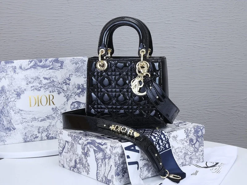 Christian Dior Saddle bags with a studded trim for a bold lookWF - Dior Bags - 725