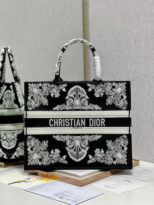 Christian Dior Saddle bags with a patent leather finish for a shiny lookWF - Dior Bags - 719