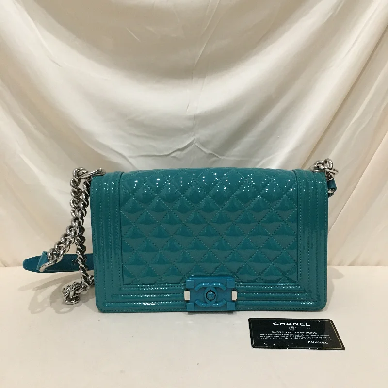 Chanel Handbag with Adjustable Strap for ComfortChanel Handbag with Adjustable Strap for ComfortChanel Green Patent Old Medium Boy Flap Shoulder Bag Sku# 76385