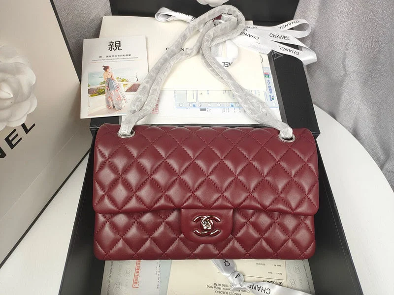 Chanel Lightweight Handbag for Daily ErrandsChanel Lightweight Handbag for Daily ErrandsChanel Bags