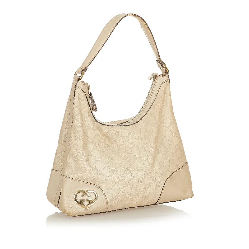 Women Gucci tote bags in GG Supreme canvas for a branded feelGucci Guccissima Lovely Shoulder Bag (26814)