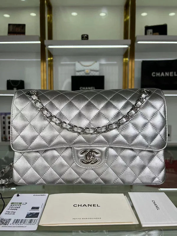 Chanel Chain Strap Handbag for Everyday UseChanel Chain Strap Handbag for Everyday UseChanel Bags