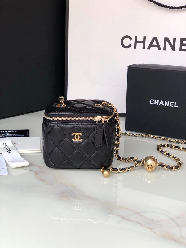 Chanel Lightweight Handbag for Daily ErrandsChanel Lightweight Handbag for Daily ErrandsChanel Bags