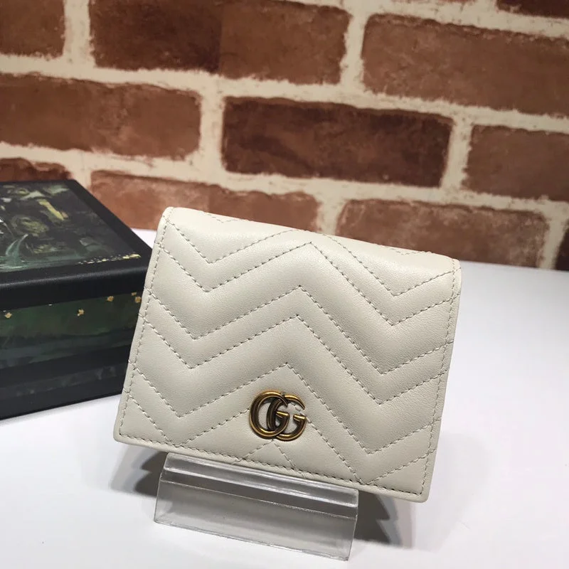 Women Gucci bags with a detachable mirror insideGucci  Luxury -  Bags - 595