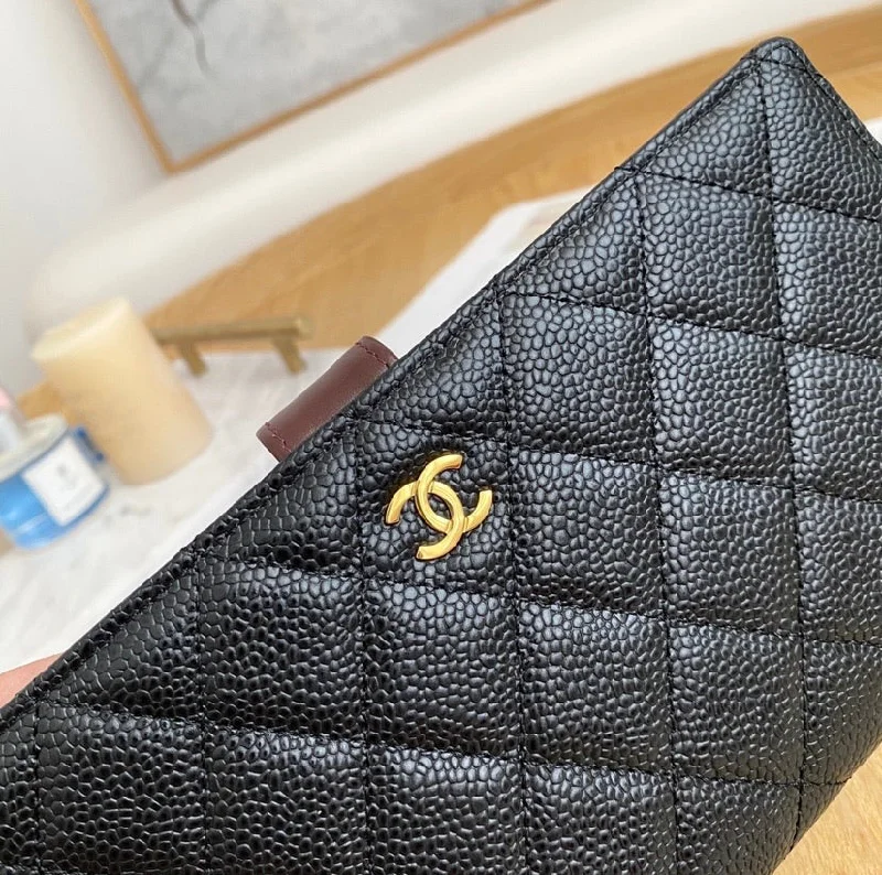 Chanel Chain Strap Handbag for Everyday UseChanel Chain Strap Handbag for Everyday UseChanel leather black wallet