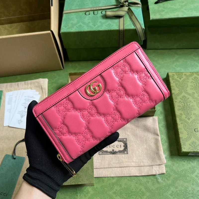 Women Gucci bags with a front - zip pocket for small itemsWF - Gucci Bags - 515