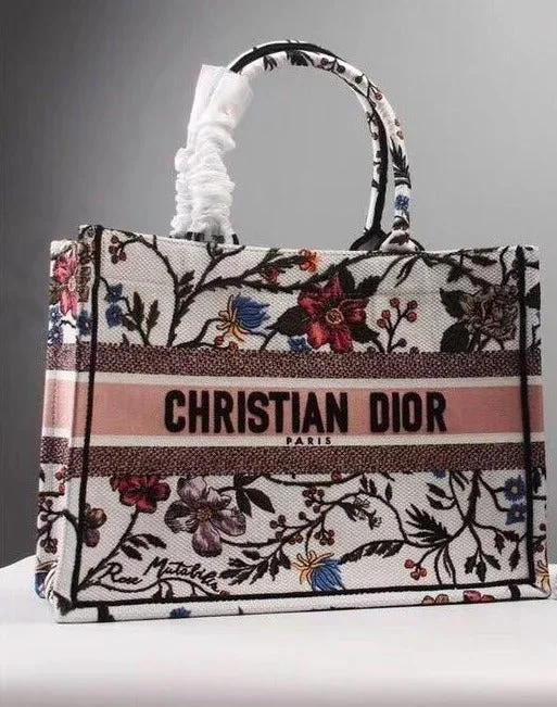 Christian Dior handbags with a back - pocket for quick storageChristian Dior Tote Bag For Women