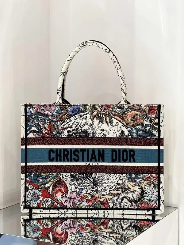 Stylish Christian Dior shoulder bags with a tassel - adorned zipperChristian Dior Tote Bag For Women