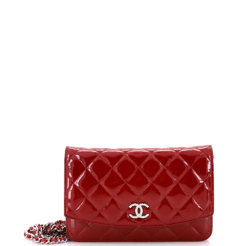 Christian Dior handbags with a detachable mirror for on - the - go touch - upsBrilliant Wallet on Chain Quilted Patent