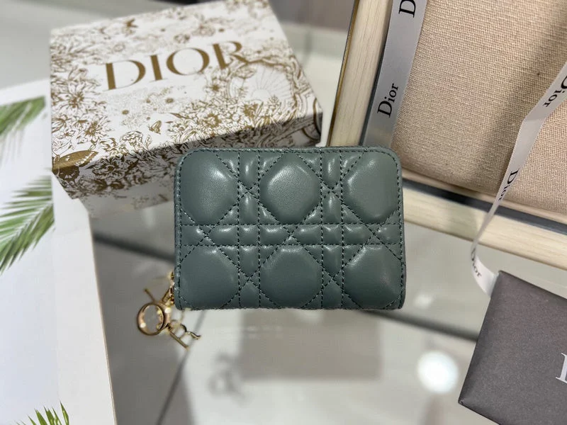 Christian Dior Saddle bags with a studded trim for a bold lookWF - Dior Bags - 572