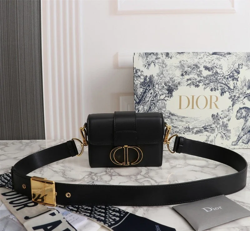 Christian Dior Saddle bags with a distressed leather finishWF - Dior Bags - 608