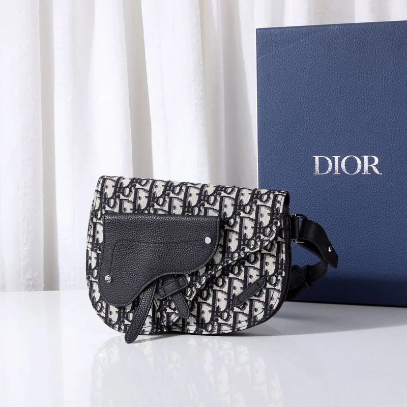 Christian Dior handbags with a detachable mirror for on - the - go touch - upsWF - Dior Bags - 575