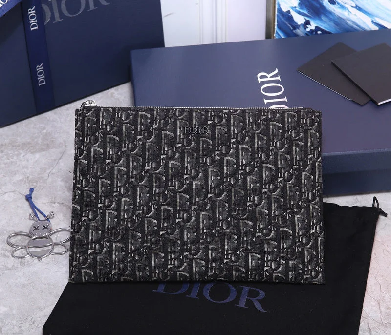 Stylish Christian Dior shoulder bags with a tassel - adorned zipperWF - Dior Bags - 599